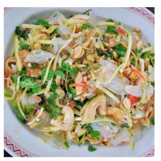 SỢI MÌ NHỨT NHỨT CỘNG NHƯ MÚT ĐŨA LÀM TỪ CỦ MÌ ( SẮN)