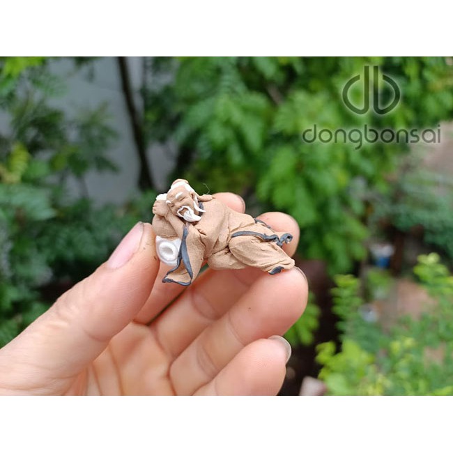 Tượng gốm say men ôm lu ngủ siêu mini trang trí tiểu cảnh bonsai