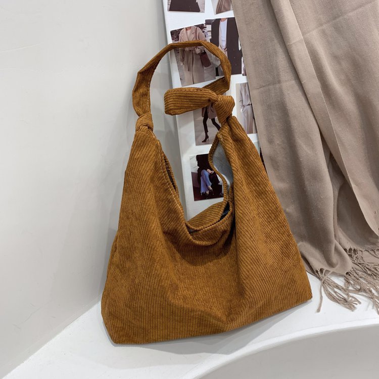 Túi tote vải nhung đeo chéo khóa nút bấm có túi con đi học đi chơi giá rẻ HT-15