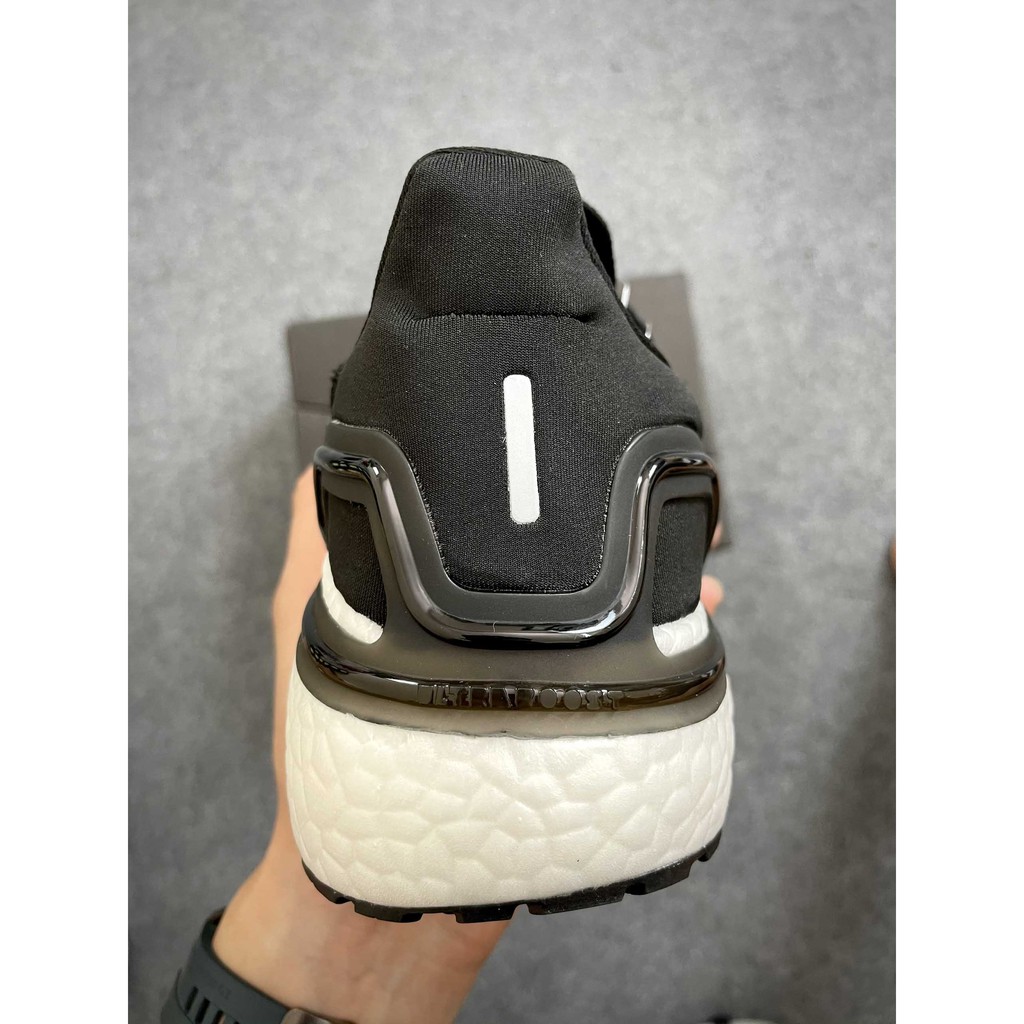 Giày Sneaker Giày Thể Thao Nam Nữ Ultra Boost 6.0 Màu Đen Trắng | BigBuy360 - bigbuy360.vn