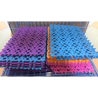 Nhựa lót chuồng chó mèo - thảm nhựa cho chó mèo