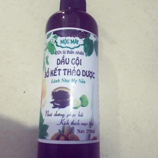 Dầu gội bồ kết, thảo mộc.