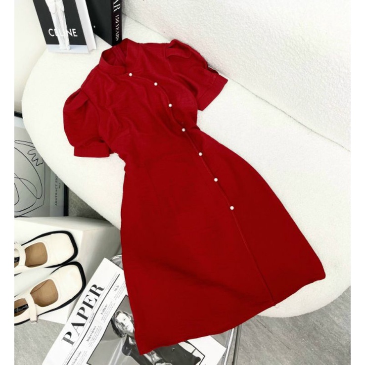 ĐẦＭ ĐỎ CỔ TÀU NÚT LỆCH