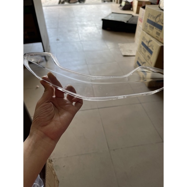 Chụp đèn trang trí đầu xe Victoria SYM