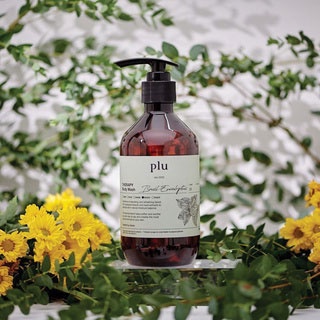 Sữa tắm toàn thân Plu Therapy Body Wash 500g hương hoa cỏ thiên nhiên