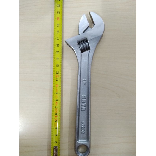 Mỏ lết 8" SATA 47203