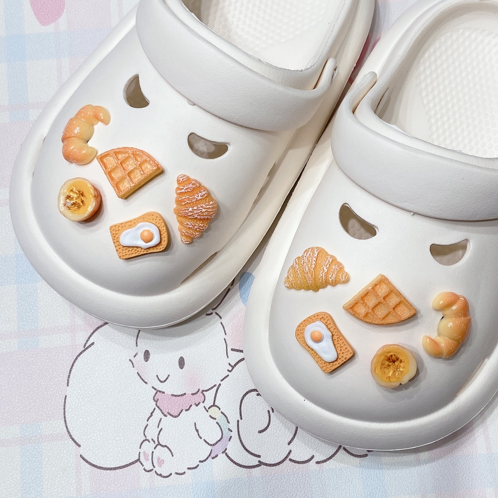 Sticker crocs Shoe Decoration for crocs đế caoBộ 10 Mặt Dây Chuyền Hình Bánh Mì Croc Thời Trang Cho Bé