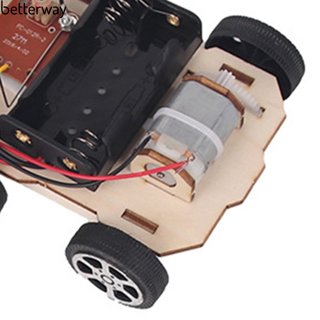 betterway Eco-friendly Science Car Model Wooden Remote Control Car Kit Brain Development for Science Lovers