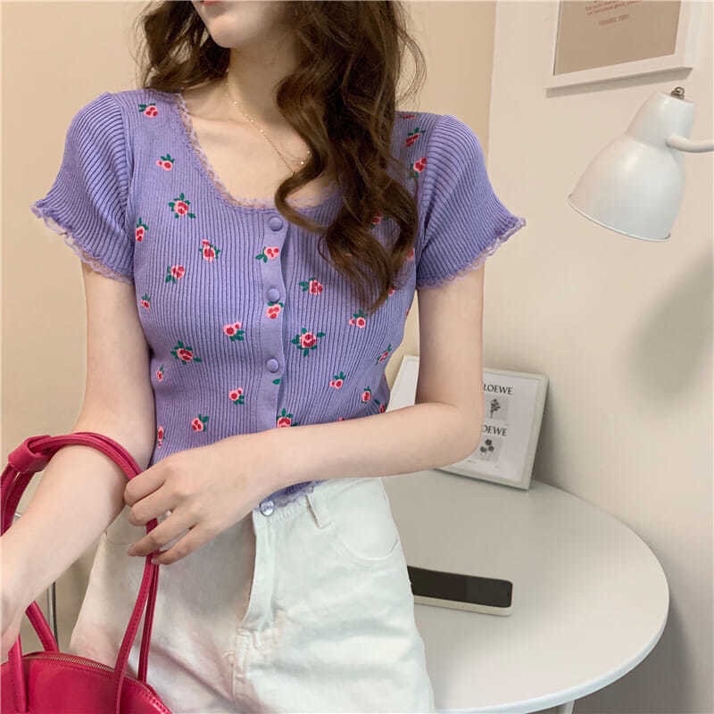 áo croptop mùa hè phiên bản 2021 ngắn tay hoa nhí đóng cúc hoàn hảo