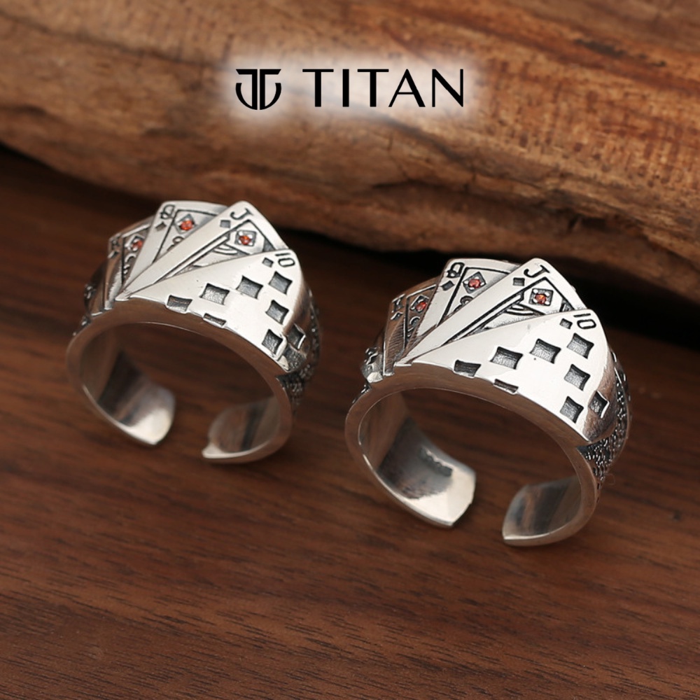 Nhẫn nam nữ Thần Bài, nhẫn họa tiết unisex freesize Titan Shop, ring bộ bài sảnh tiến JQKA màu bạc thời trang không gỉ