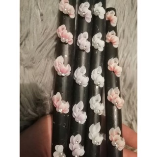 hoa bột ôm trai đẹp