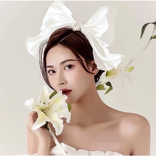 Nơ to kẹp tóc cô dâu đính ngọc