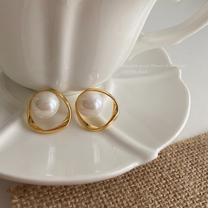 Khuyên tai chốt xỏ bạc S925 dạng vòng oval tròn đính ngọc trai nhân tạo nhẹ sang trọng