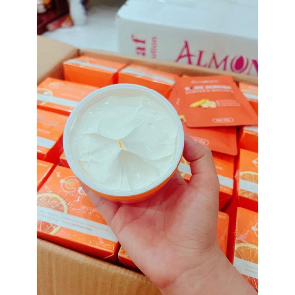 BODY VITA C ALMONDS MUA 1 TẶNG 1 TẨY TBC BODY