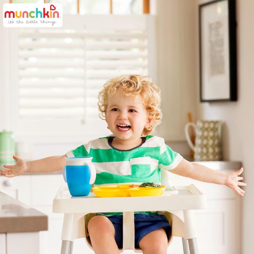 Cốc 360 độ Munchkin chống đổ, có nắp 207ml