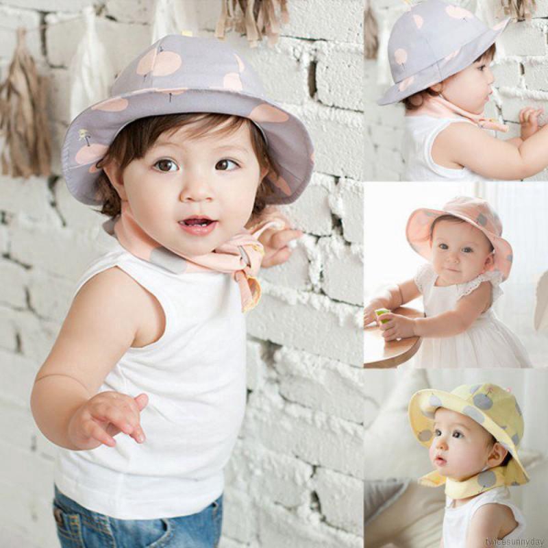 Mũ vành chống nắng họa tiết chấm bi xinh xắn cho bé
