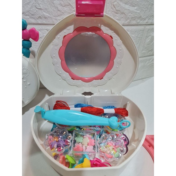 GIỎ XÁCH XÂU HẠT CAO CẤP DIY- CÓ THỂ DÙNG LÀM BÀN TRANG ĐIỂM MINI CHO BÉ, CÓ CLIP (ví xâu vòng)