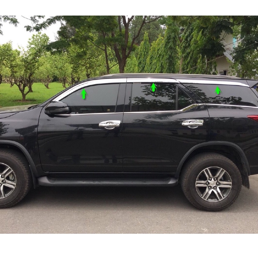 Vè che mưa mạ crom xe Toyota Fortuner 2017- 2021- 6 chi tiết- Hàng Hàn Quốc