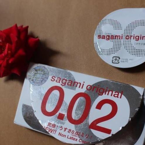 Bao cao su siêu mỏng hộp 2 chiếc Sagami ORIGINAL 0.02