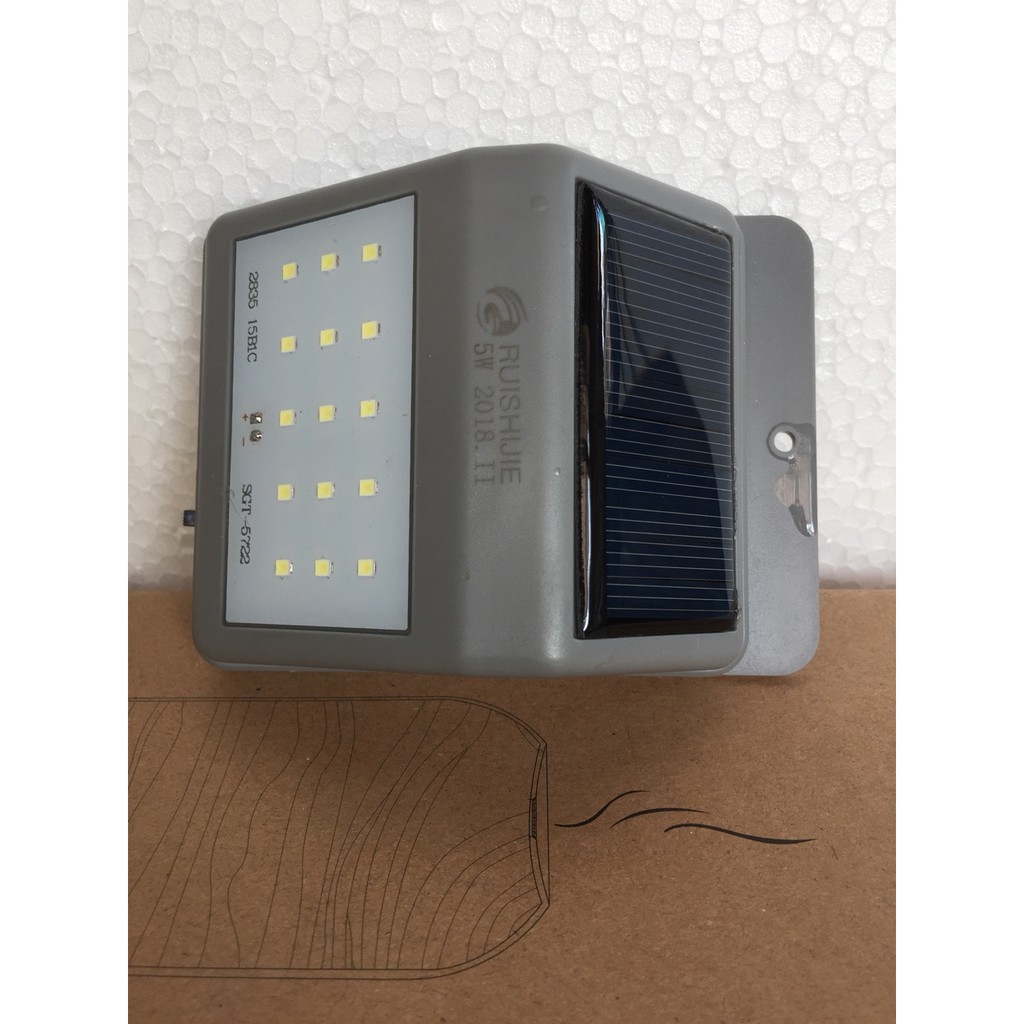 Đèn Led cảm ứng năng lượng mặt trời RUISHIJIE 2835 3W