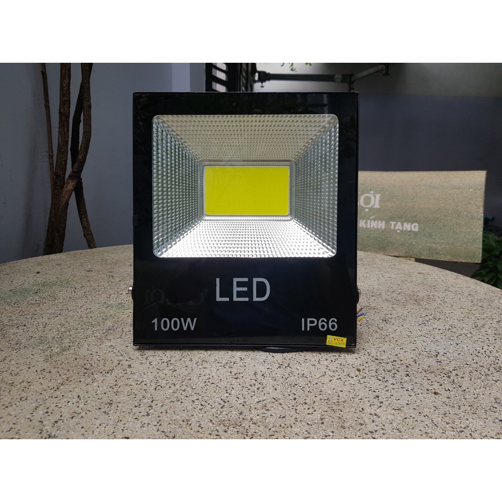 ĐÈN PHA LED NGOÀI TRỜI 100W IP66 CHÍP LED COB - LED SPOTLIGHTS