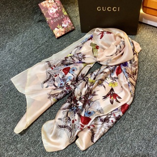 Khăn nữ siêu hot, full box đẹp