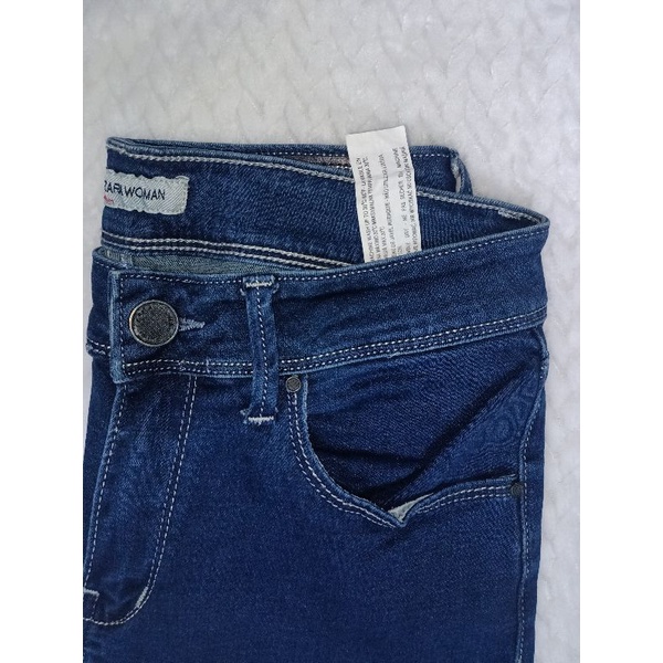 Quần jeans nữ dài