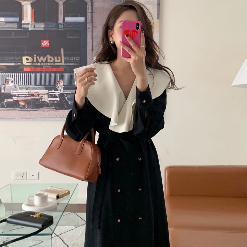 Váy dài tay kiểu Pháp, cổ phối bèo rộng màu trắng, thon eo cài khuy style sang trọng vintage
