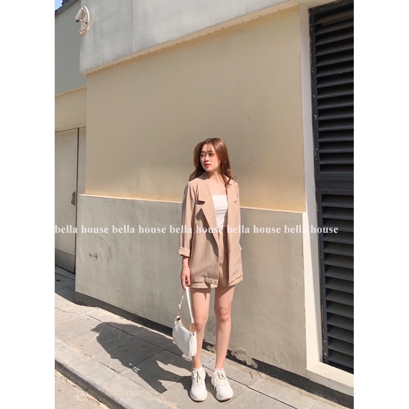 Áo blazer không khuy nâu và quần sooc | BigBuy360 - bigbuy360.vn