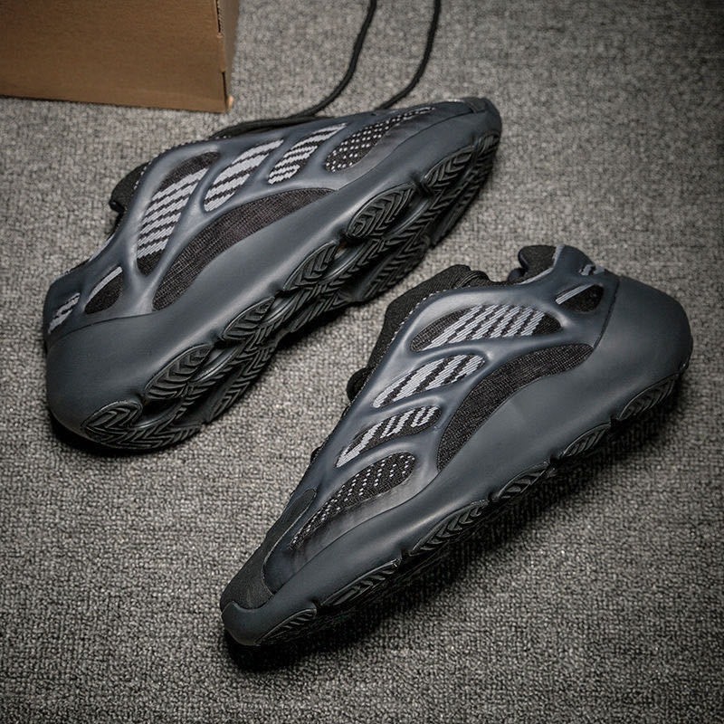 Giày thể thao Yz700 V3