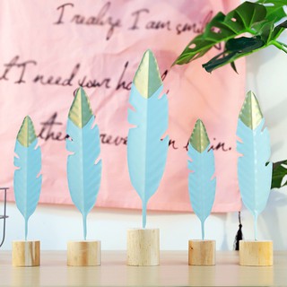 ins Nordic Creative Iron Feather Girls Bedroom Personality Small Furnishings Home Living Room Decoration Gift Decoration