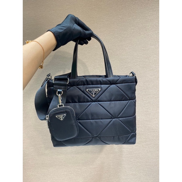 Túi xách / đeo chéo nữ kèm ví thương hiệu Prada cao cấp size 25 vân hình tam giác hàng vip 1-1