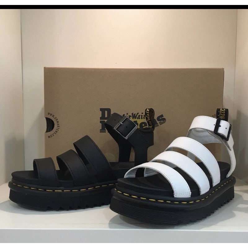 Thanh lý sandal Blaire Dr. Martens size 37 màu đen