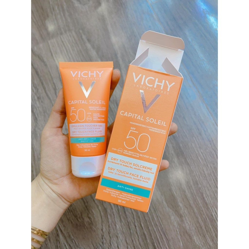 Kem Chống Nắng Vichy Capital Soleil Velvety (Da Khô) /Emulsion (Da Dầu)