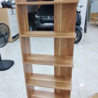 Kệ gỗ góc tường CÓ SẴN