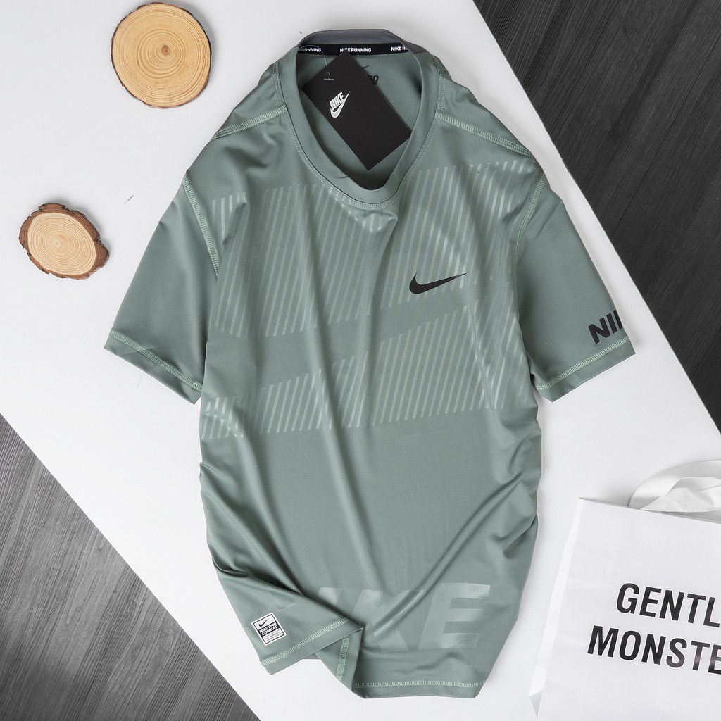 Áo thun thể thao nam - Thun Poly lạnh - Co giãn 4 chiều - Cực kỳ thoải mái | BigBuy360 - bigbuy360.vn