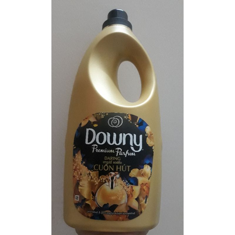 Nước xả Downy Cuốn Hút 1.8L