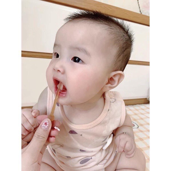 Set rơ lưỡi, tưa lưỡi và bàn chải tập đánh răng và matxa nướu silicon cho bé từ 0 - 18 tháng