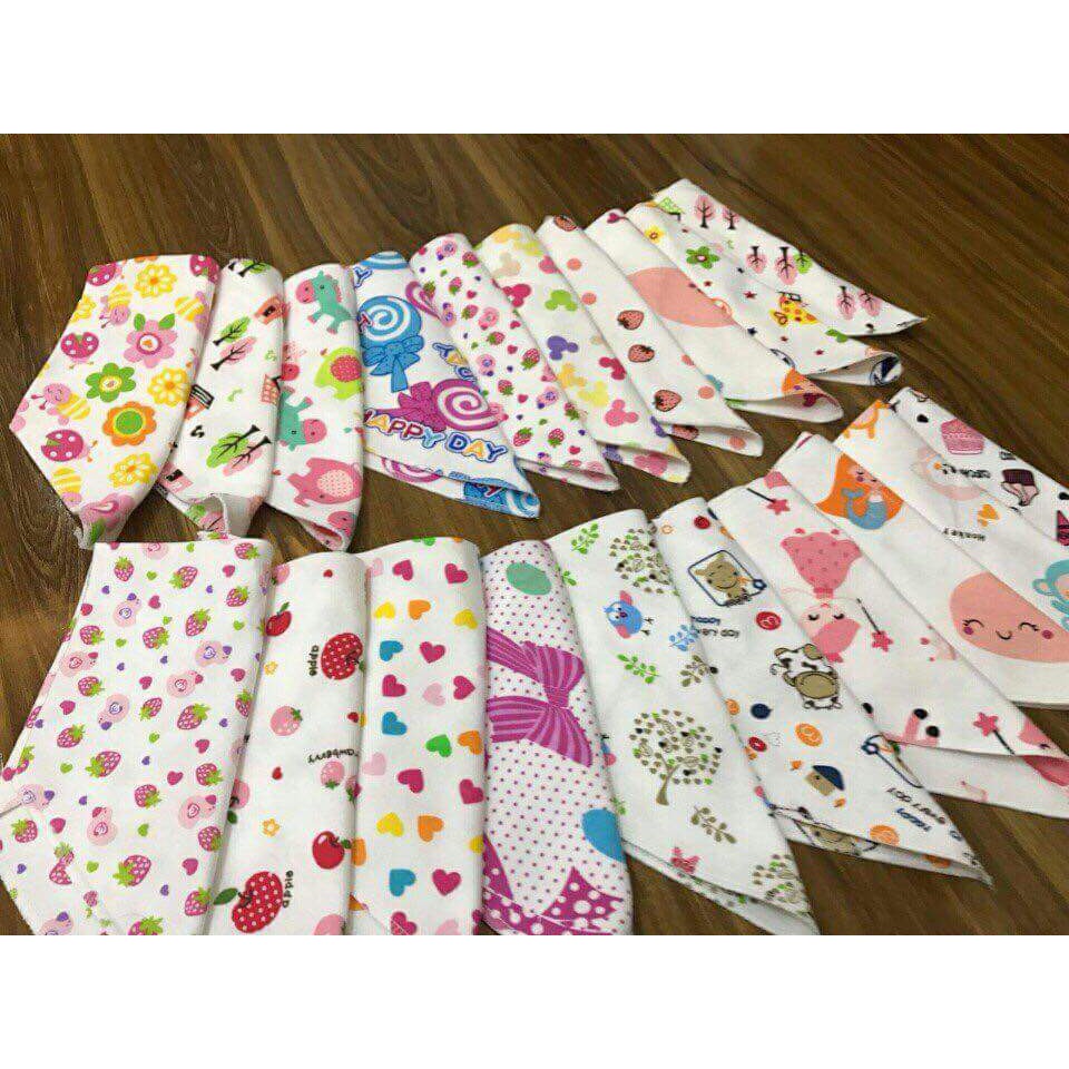 Set 5 khăn yếm tam giác cotton cho bé trai/bé gái
