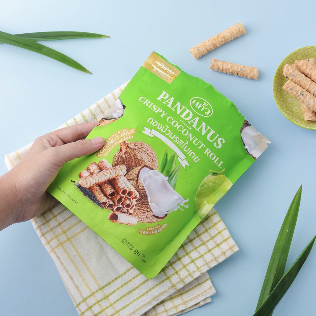 Bánh Cuộn Dừa KAEW Nhập Khẩu Thái Lan Vị Lá Dứa Túi Zip (80g/gói)