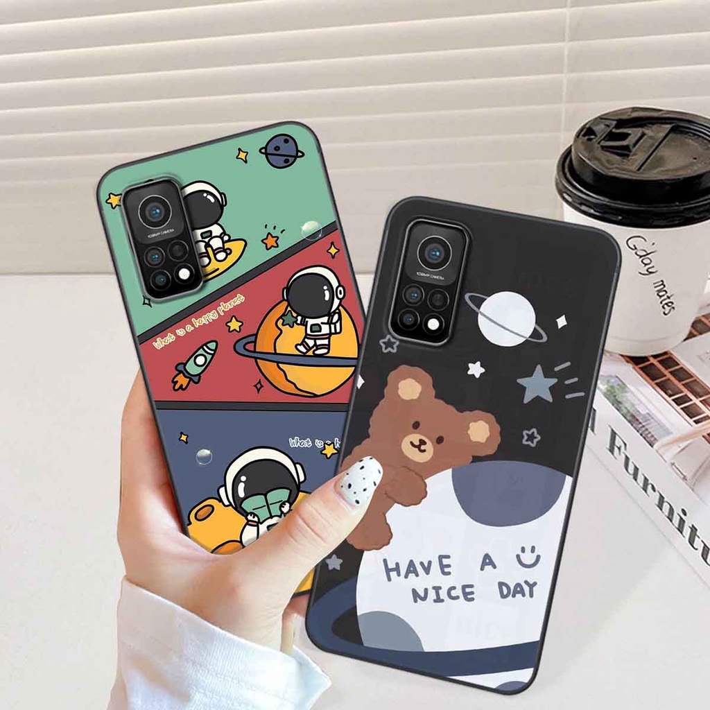 Ốp Xiaomi Mi 10T Pro in hình vũ trụ, phi hành gia bầu trời cute dễ thương