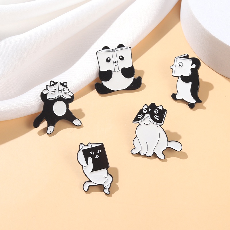 Ghim cài áo 5 kiểu dáng dễ thương