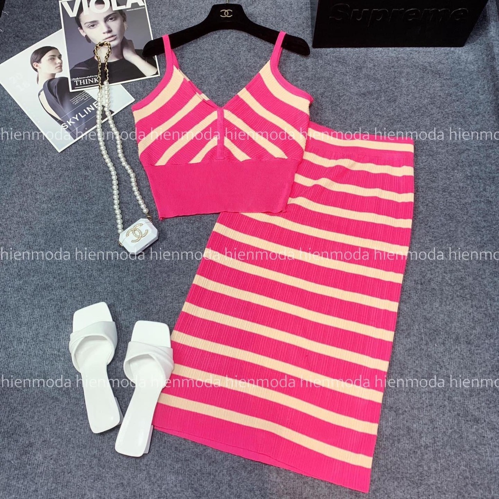 Set mongtoghi nữ áo 2 dây chân váy body dáng dài , set len mỏng kiểu 2 dây body kẻ hồng