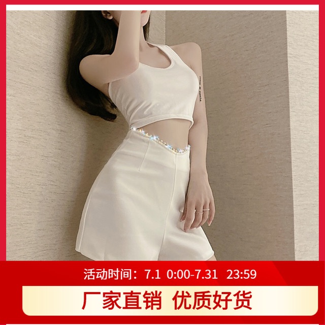 Quần sooc cạp cao đính ngọc