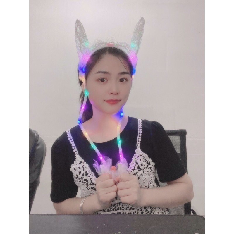Băng đô tai thỏ cử động, có đèn led