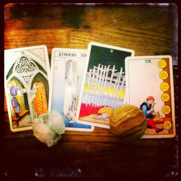 Bộ Bài Universal Waite Tarot – Premier Edition  - Bài Gốc Authentic Chính Hãng 100%