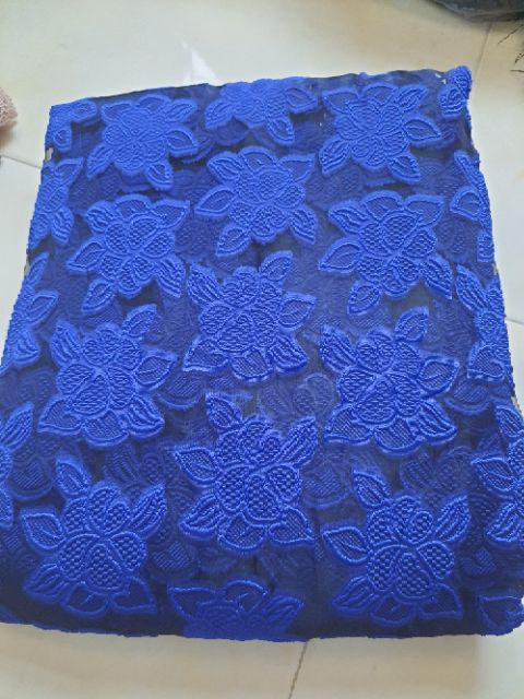 Vải Ren áo đầm