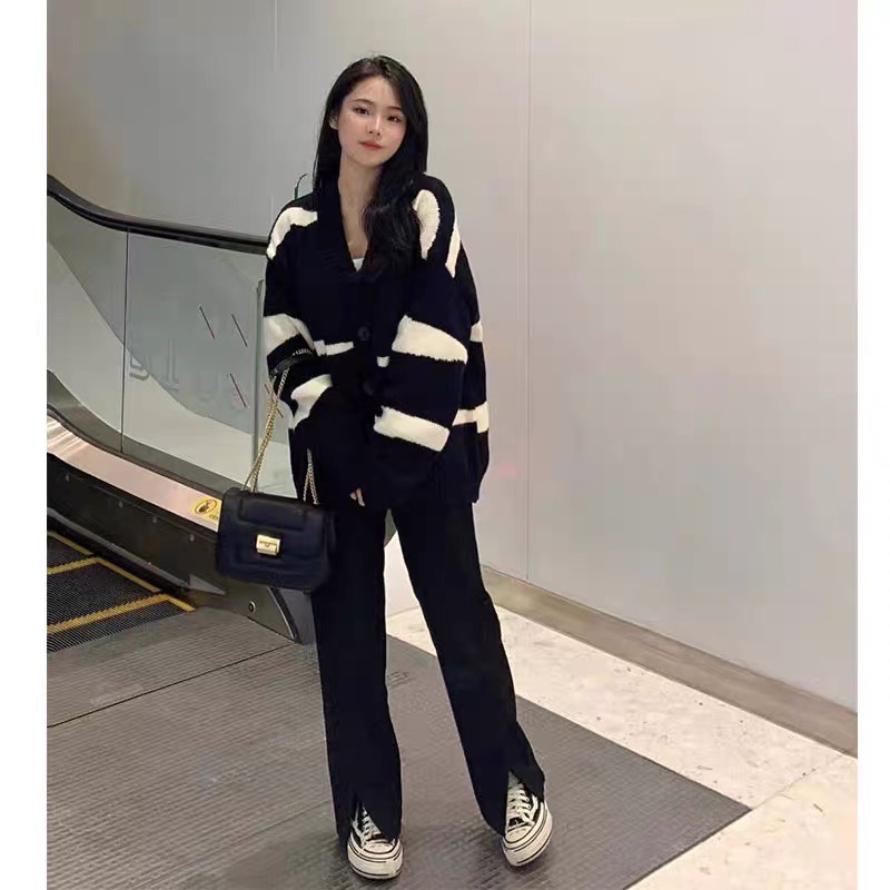 Cardigan Nữ Ulzzang Len GUMAX, Áo Khoác Len Hàn Quốc Phong Cách Trẻ Trung Cá Tính