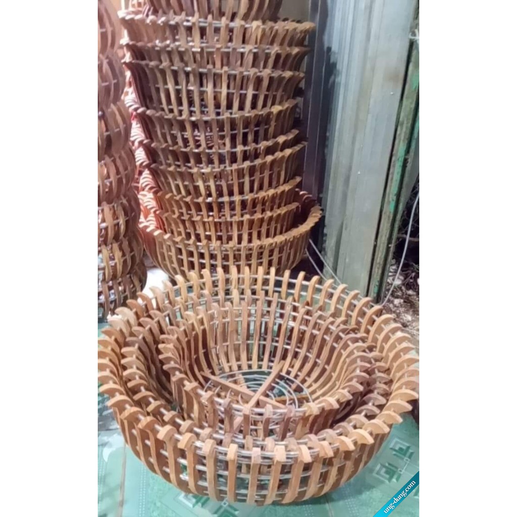 Chậu gỗ sen, bí trồng lan phi 40