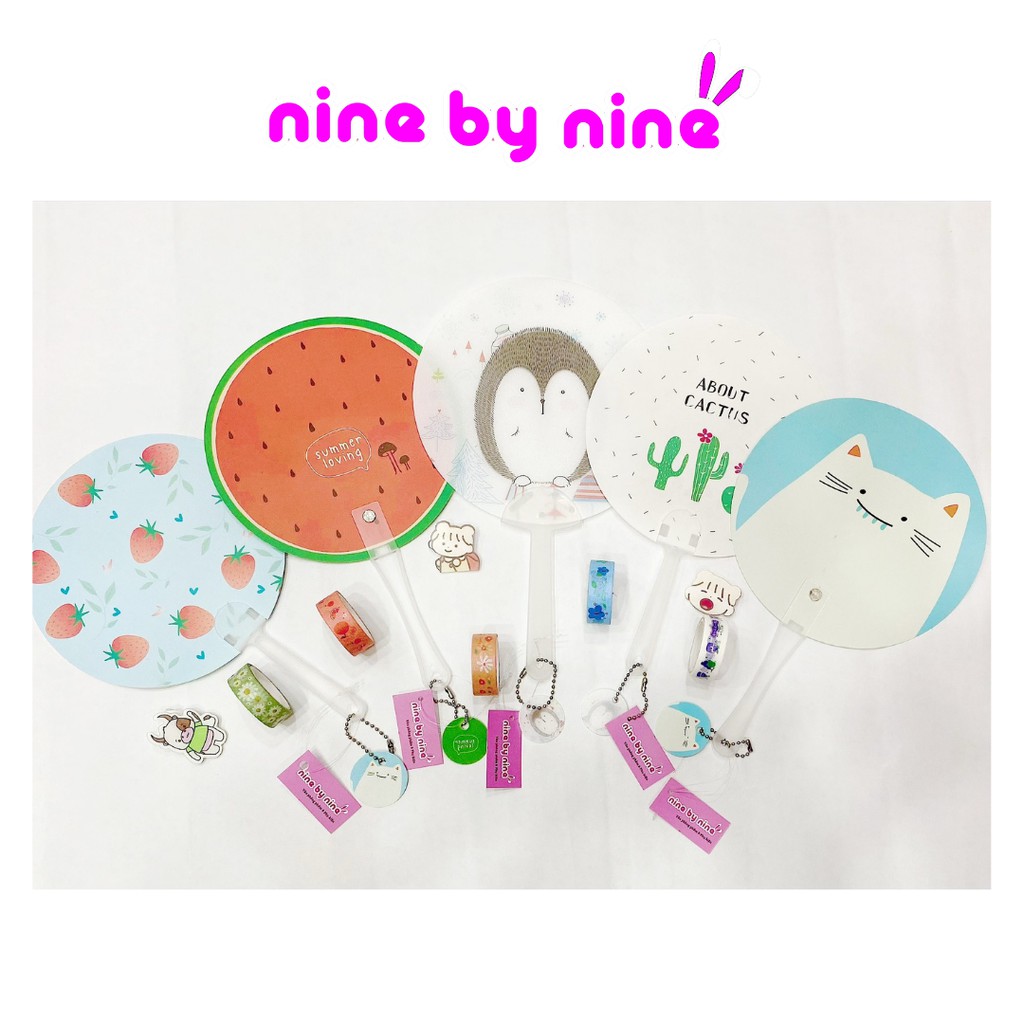 QUẠT CẦM TAY ICON CHỐNG NÓNG SIÊU CUTE (giao ngẫu nhiên)
